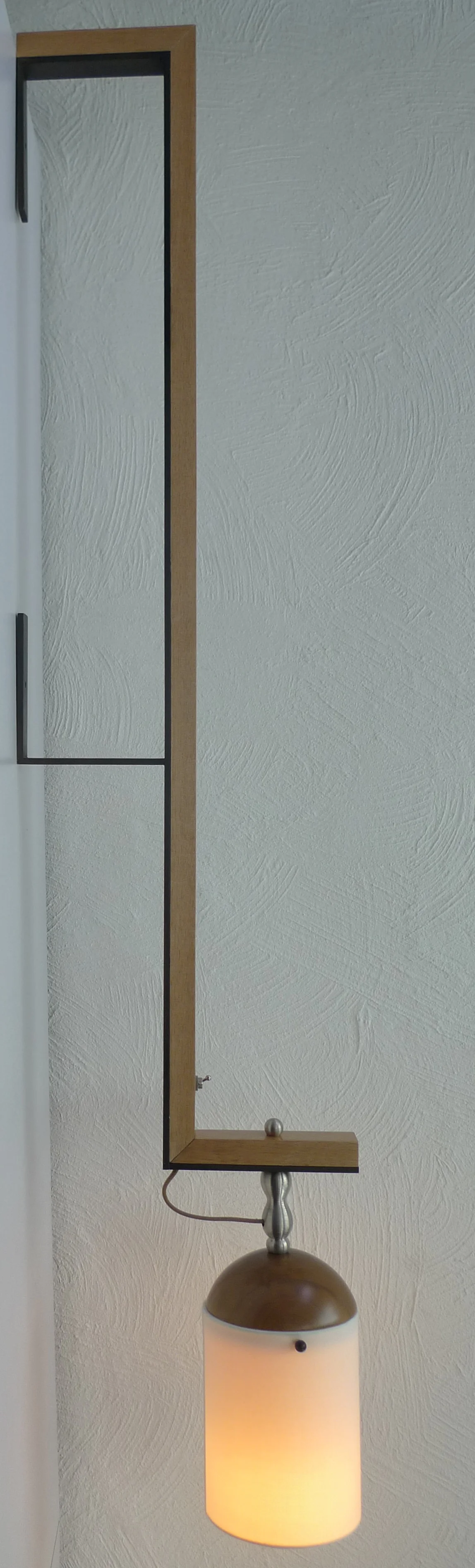 Lum — wall-mounted variant